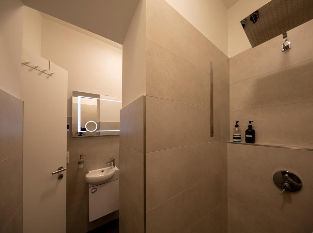 Jaybnb - Gemuetliches Apartment Direkt Am Hafen Von Дортмунд Экстерьер фото